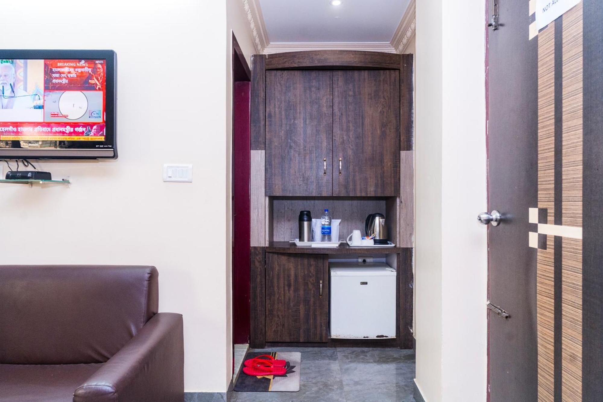 Apples Balaji Inn Siliguri Εξωτερικό φωτογραφία