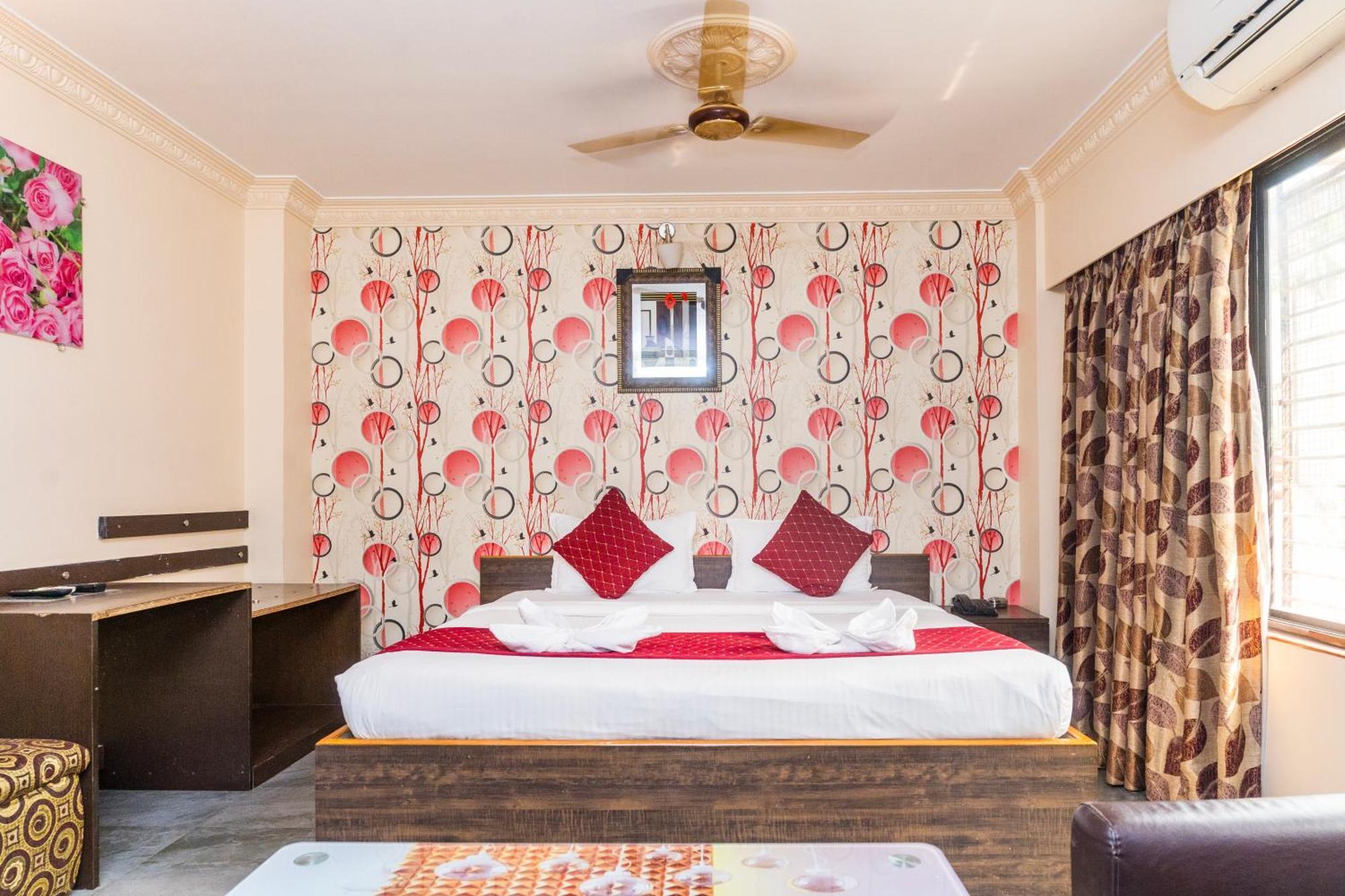 Apples Balaji Inn Siliguri Εξωτερικό φωτογραφία