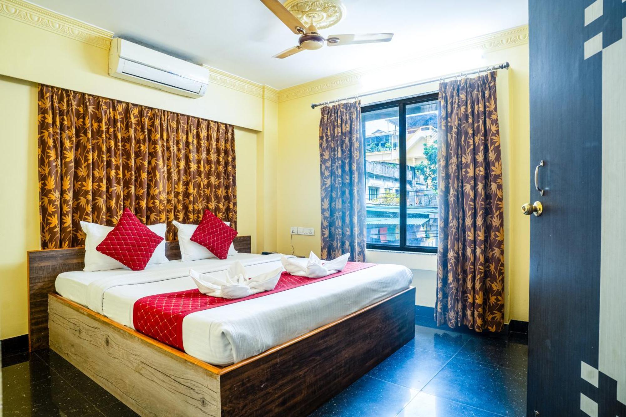 Apples Balaji Inn Siliguri Εξωτερικό φωτογραφία